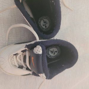 Size 3c - Infant soft sole Nikes
